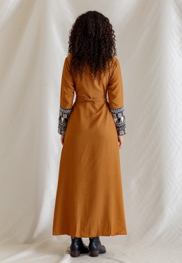 Sierra Kaftan