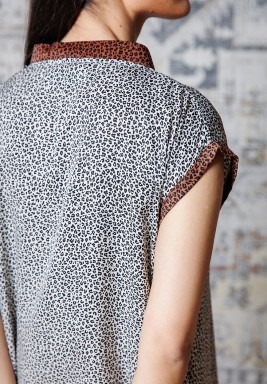 White kaftan with Black Leopard Print