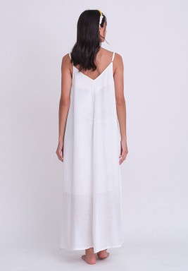 White Sleeveless Light Dress