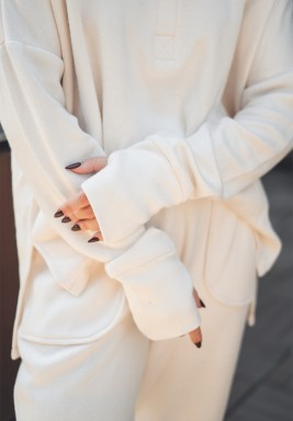 Off-white Knitt Top & Pants Set