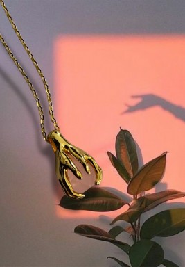 Gold Necklace with Rose Quartz Stone