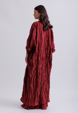 Burgundy Crinkle Satin Bisht and Sleeveless Pleated Satin Dress Set with Belt 