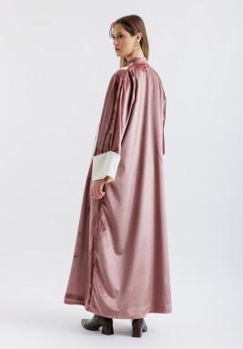 BB Elegant Embroidered Kaftan