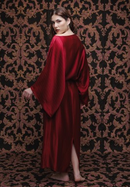 Maroon Wide Sleeves Kaftan 
