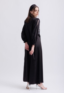 Black Heavy Satin Embroidered Kaftan with Headband 