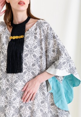 Printed Butterfly Cut kaftan with Black Necklace