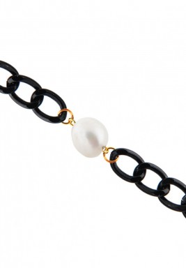 BL Black Eyeglasses Chain with Pearls and Golden Acces