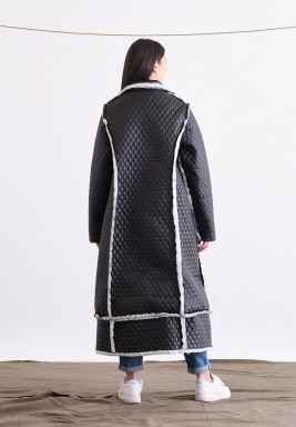 Black Puffer Bisht