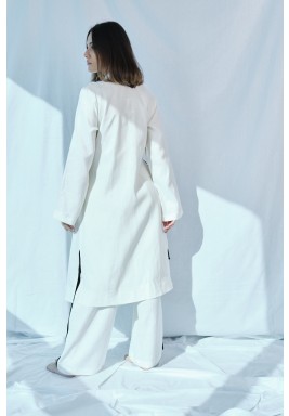 Off White & Black Kuca Set