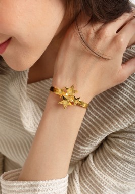 Golden stars bracelet