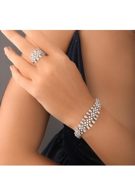 Petal Tiered Necklace Set