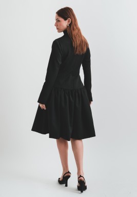 Light Material Black Flowy Dress with Highneck Collar