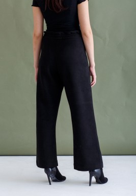 Black Wide Legged Pants 