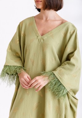 Green Feather's Kaftan