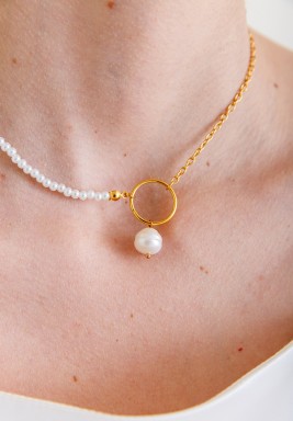 BL Gold Plated Chain and White Pearls Choker Necklace 