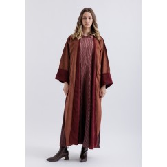 Brick Ombre Plisse Bisht Set 