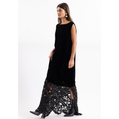 Velvet Sleeveless Kaftan with Lace Panel