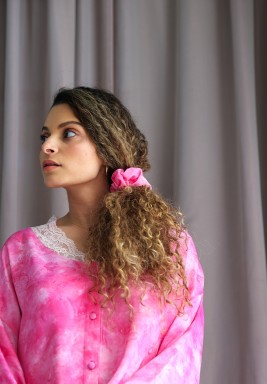 Fuchsia Scrunchie