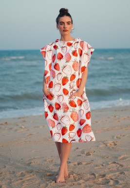 Hooded Strawberry Beach Towel - Multicolor