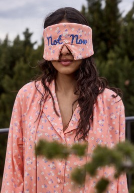 Peachy eye mask