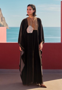 Open Sleeves Velvet Embroidered Kaftan