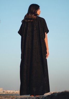 طقم Neoma باللون الأسود