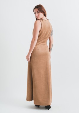 فستان من الشامواه بلون بيج