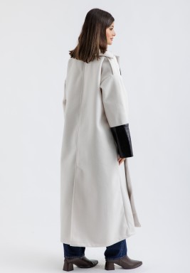 White/Black Vanilla Coat