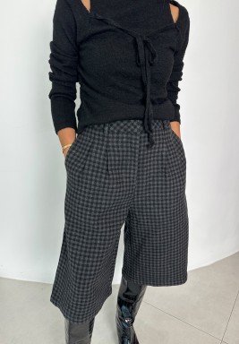 Black Winter Cut Out Top