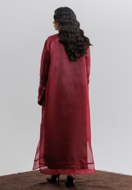 Maroon Velvet Dishdasha with Jazar Bisht 