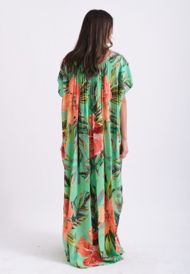 جلابية صيفية خضراء بطبعة استوائية