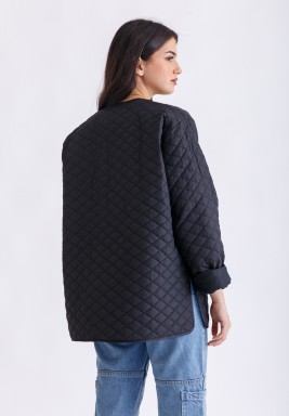 جاكيت اسود مبطّن