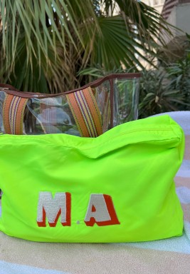 حقيبة شاطئ باللون البني بالطلب