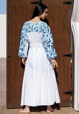 عطلة بالأزرق