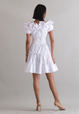 فستان ديزي أبيض