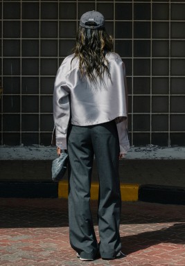 قميص فضي أوفر سايز