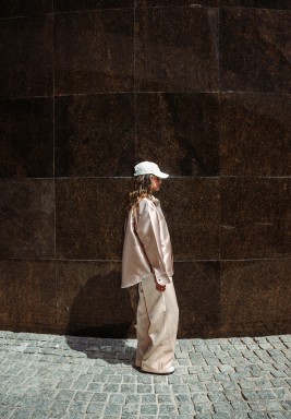 قميص وردي مغبر أوفر سايز