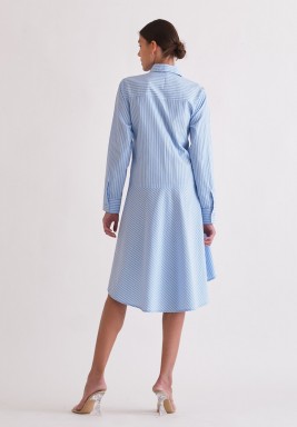 فستان قميص أزرق مخطط