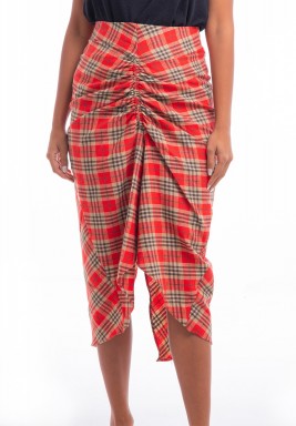 تنورة حمراء كاروهات مزمومة