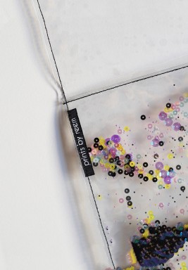 حقيبة مزينة بالجليتر و الترتر الأسود