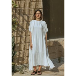 كارديجان أبيض بأكمام قصيرة